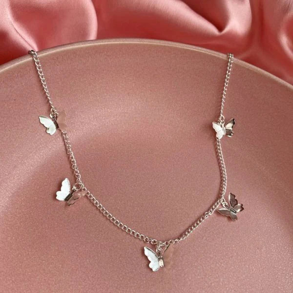 Butterfly Necklace – Graceful Elegance in Every Flutter 🦋